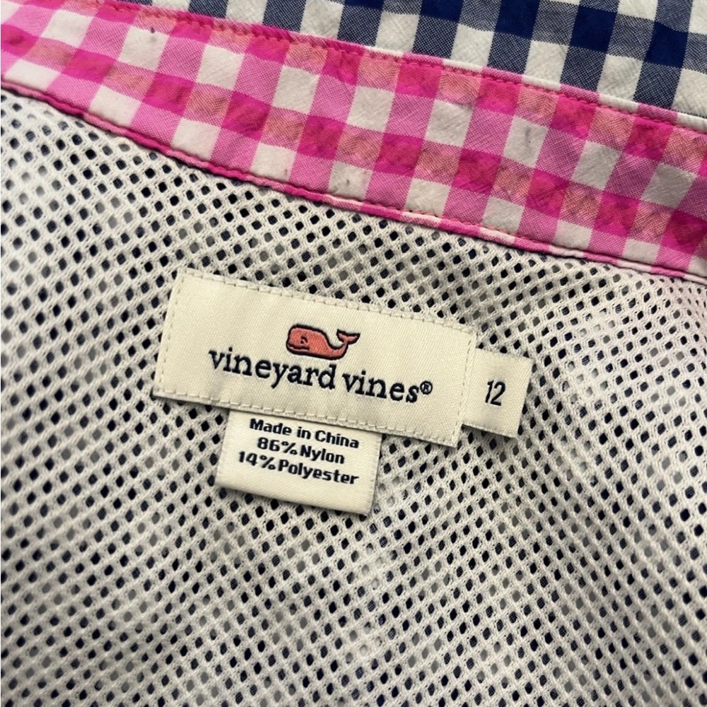 Vineyard Vines Women’s Outdoor Performance Long Sleeve Blue Gingham Button Down - Picture 3 of 12